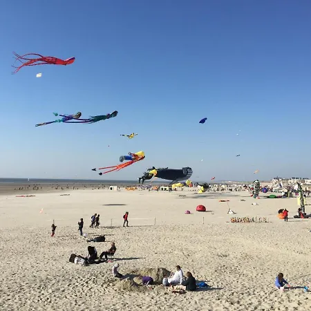 3 Etoiles - Des Phoques Avec Parking Prive Apartmán *